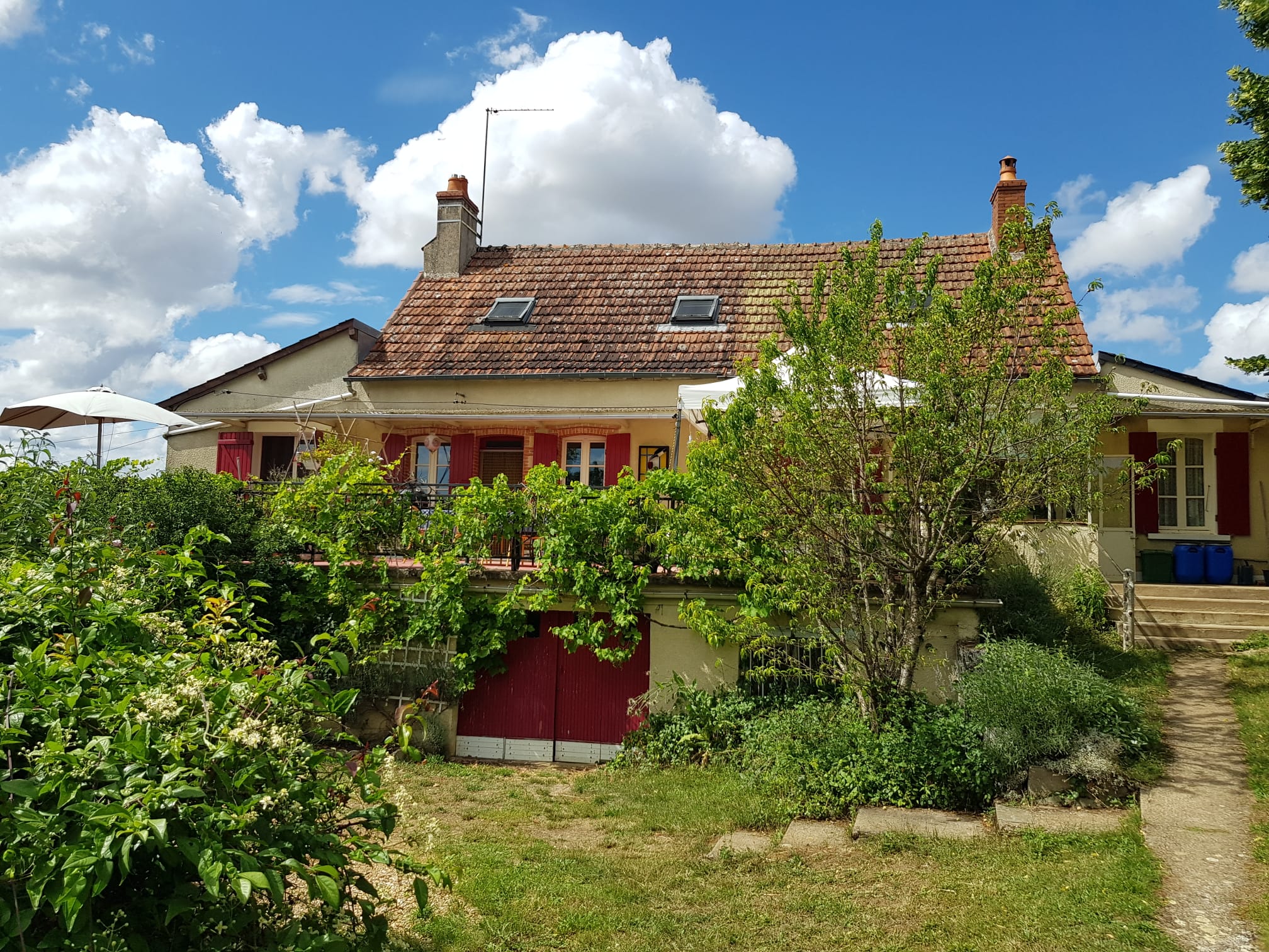 HUIS
